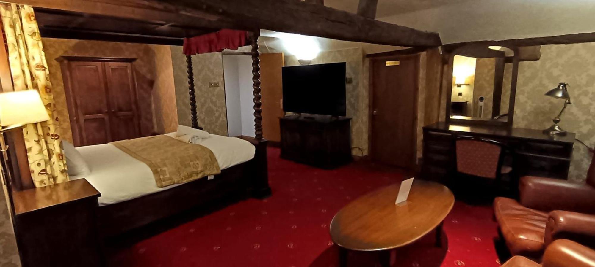 Villare Hitchin Town Centre Екстериор снимка