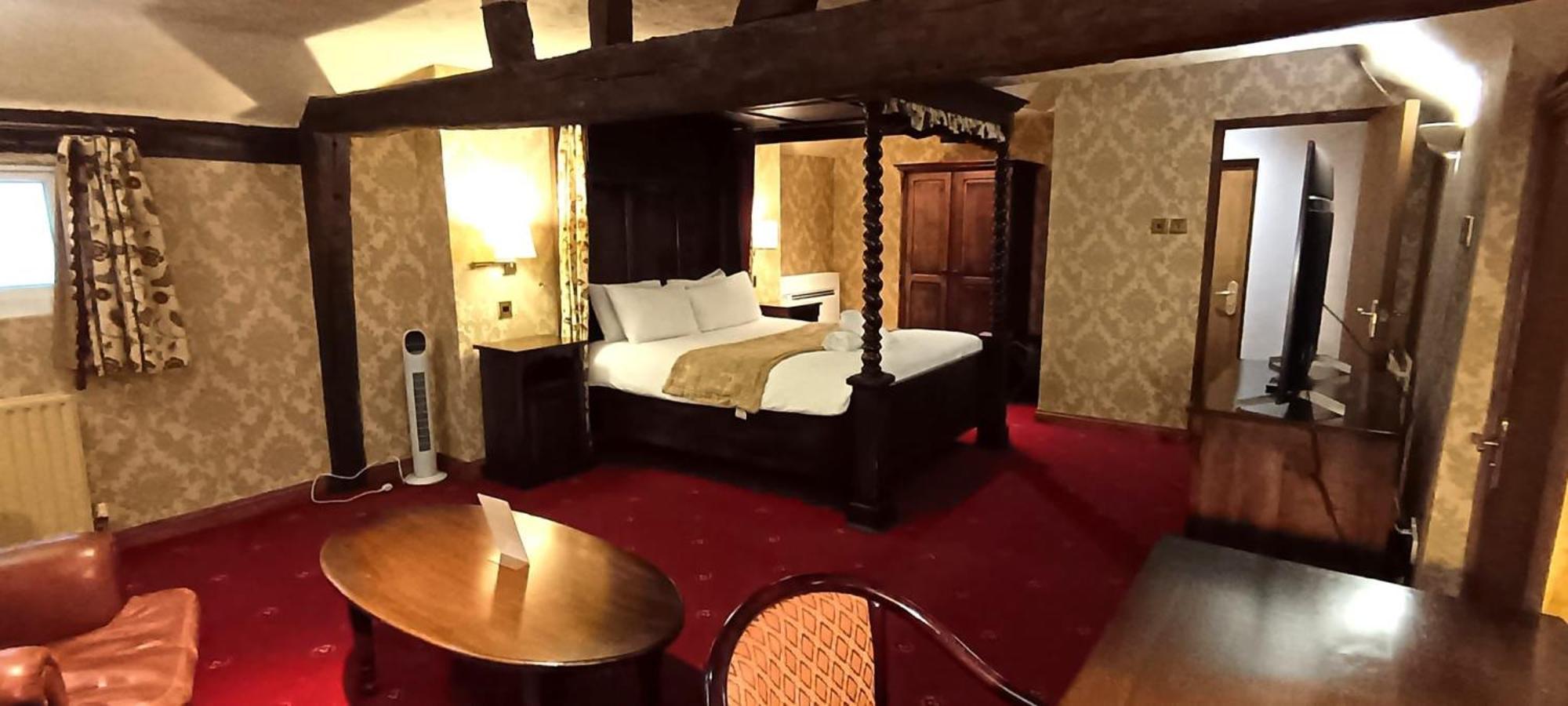 Villare Hitchin Town Centre Екстериор снимка